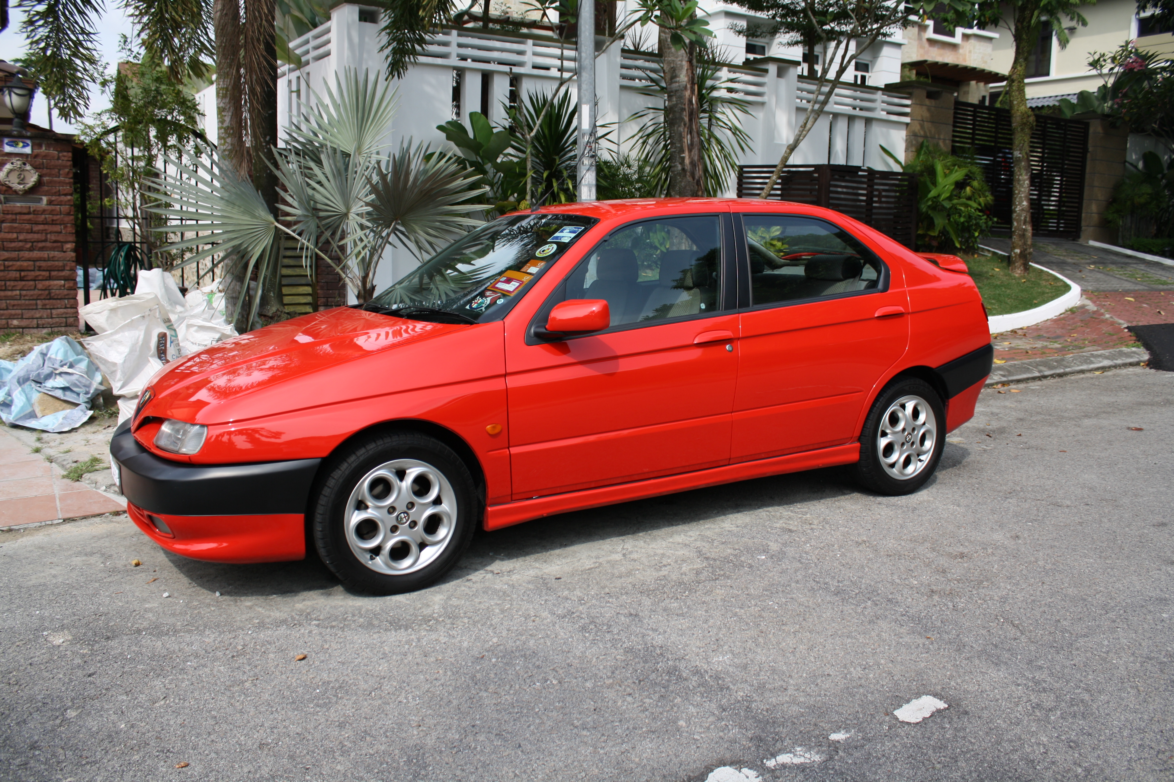 Размер колёс на Alfa Romeo 146 1995 Подбор шин на Alfa Romeo 146 1995