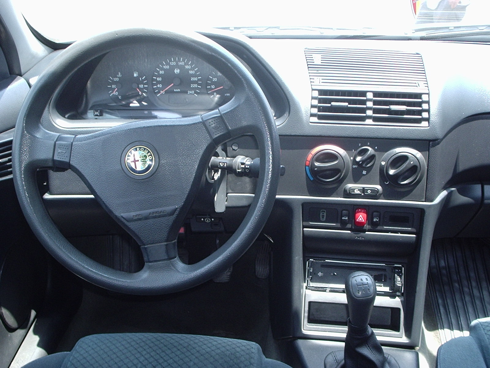 Размер колёс на Alfa Romeo 146 1996 Подбор шин на Alfa Romeo 146 1996