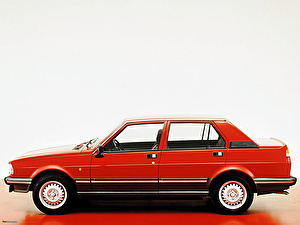 Размер колёс на Alfa Romeo Giulietta 1981 Подбор шин на Alfa Romeo Giulietta 1981