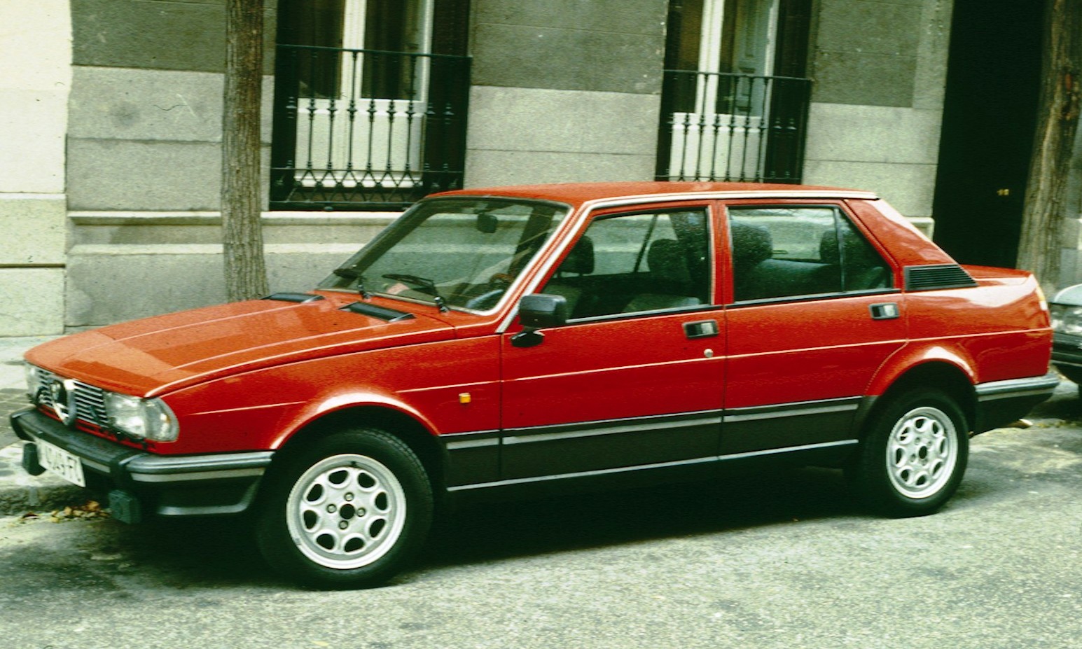 Размер колёс на Alfa Romeo Giulietta 1984 Подбор шин на Alfa Romeo Giulietta 1984