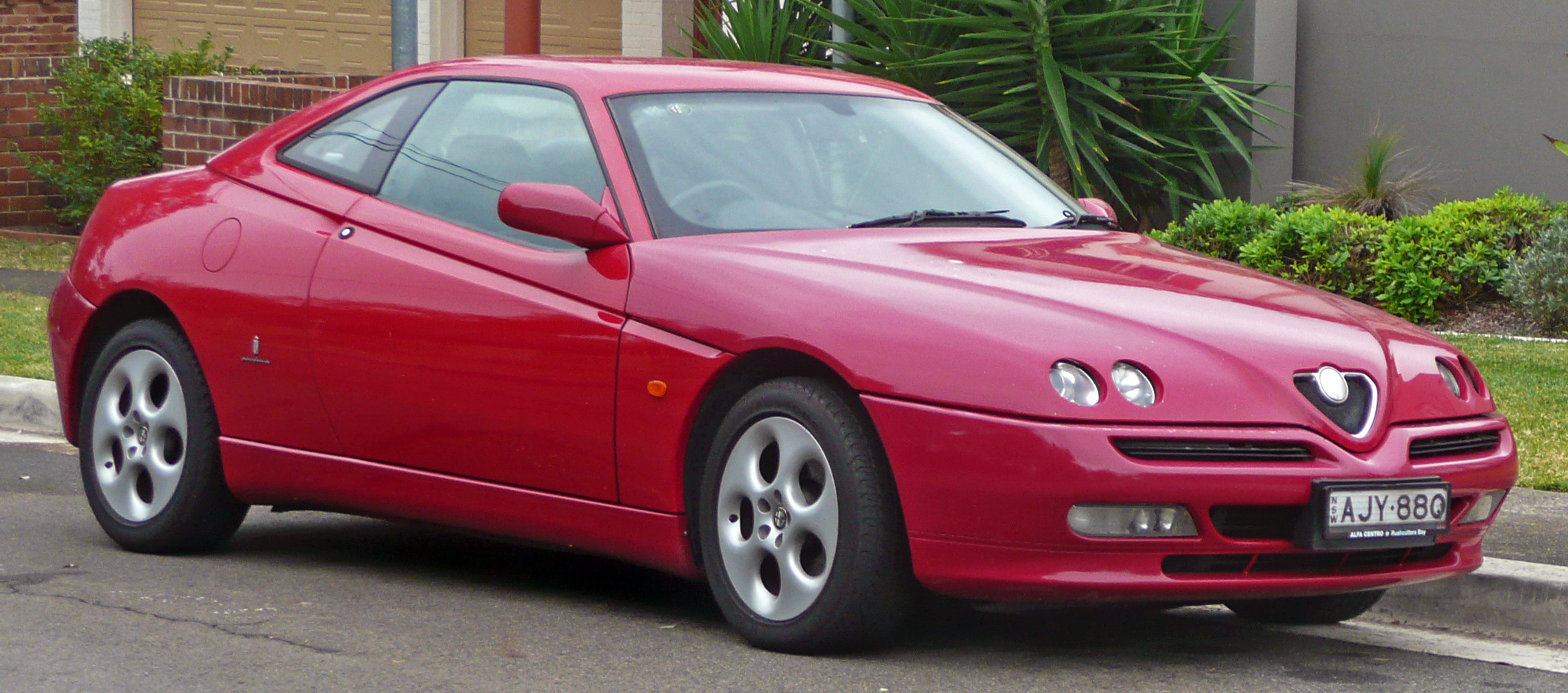 Размер колёс на Alfa Romeo GTV 1995 Подбор шин на Alfa Romeo GTV 1995