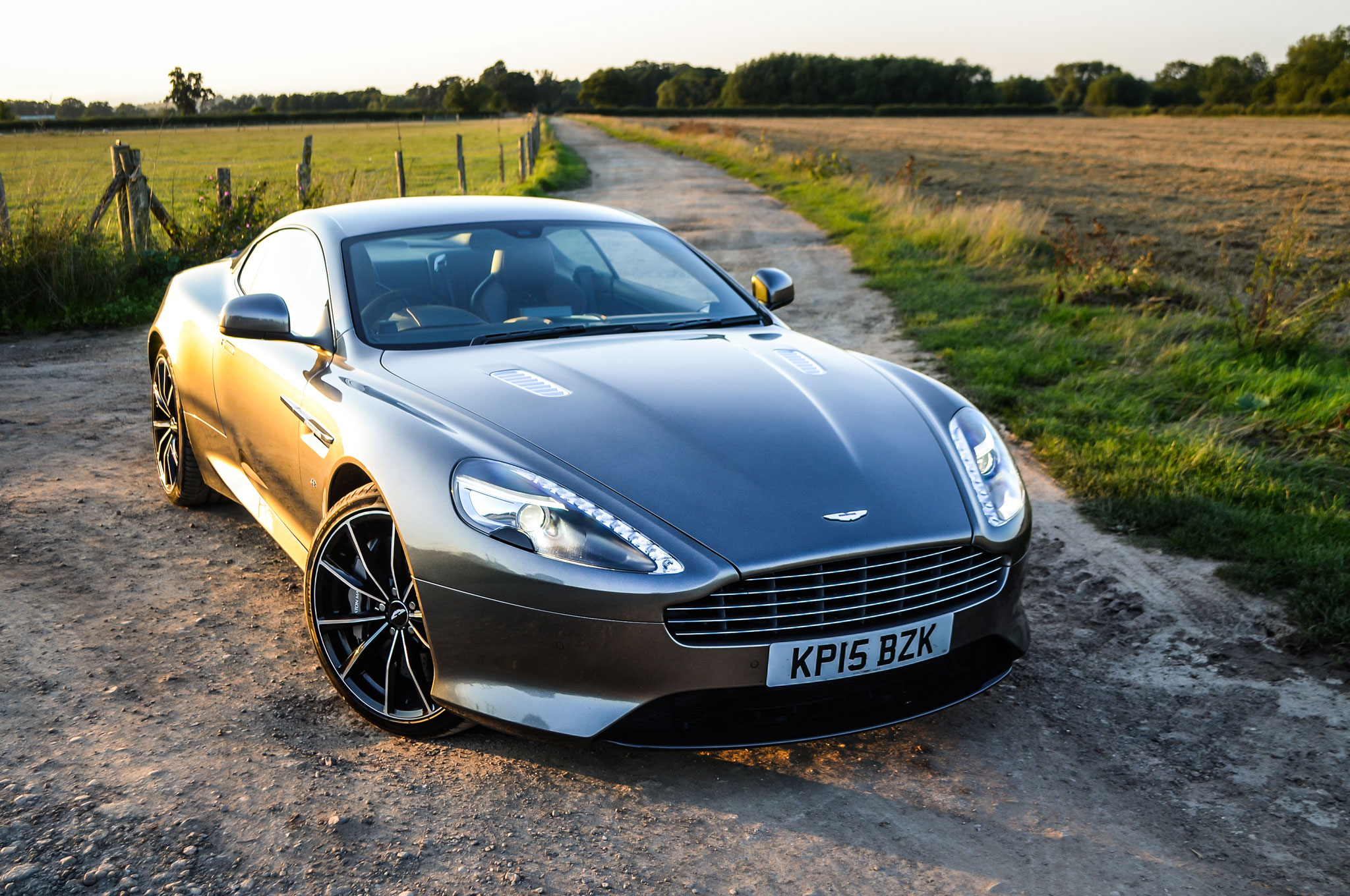 Подбор шин на Aston Martin DB9 2016