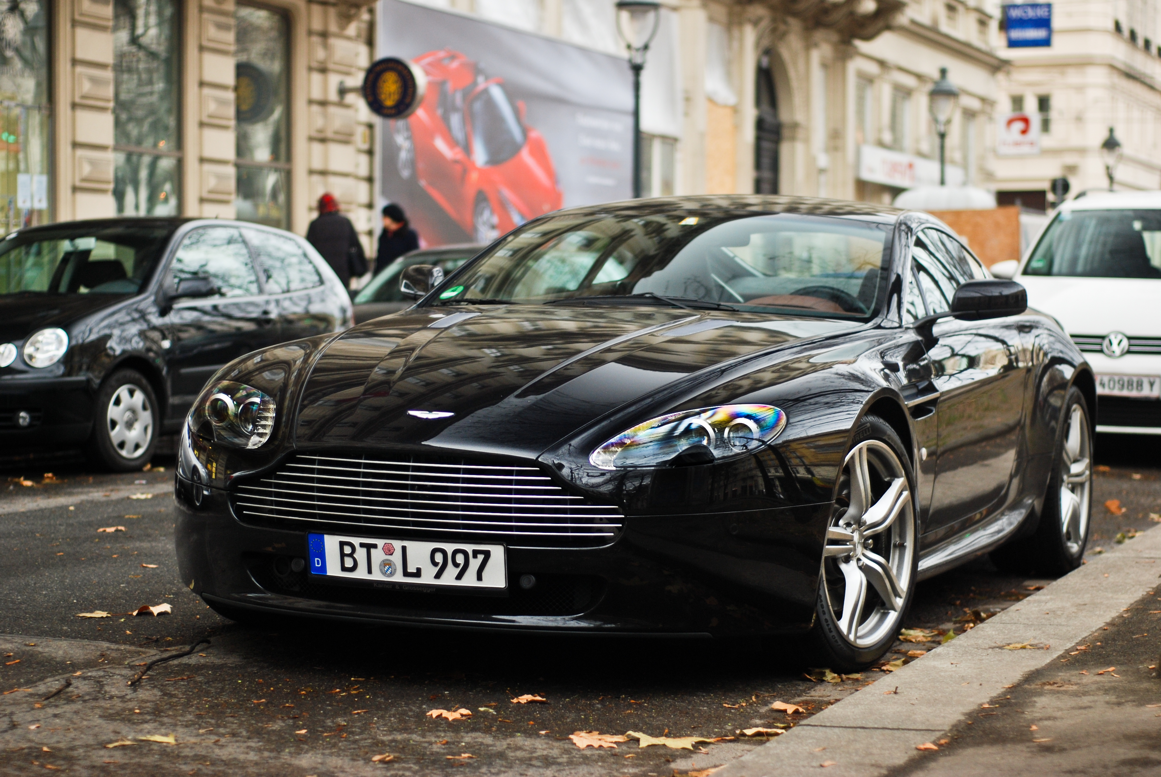 Размер колёс на Aston Martin V8 Vantage 2013 Подбор шин на Aston Martin V8 Vantage 2013
