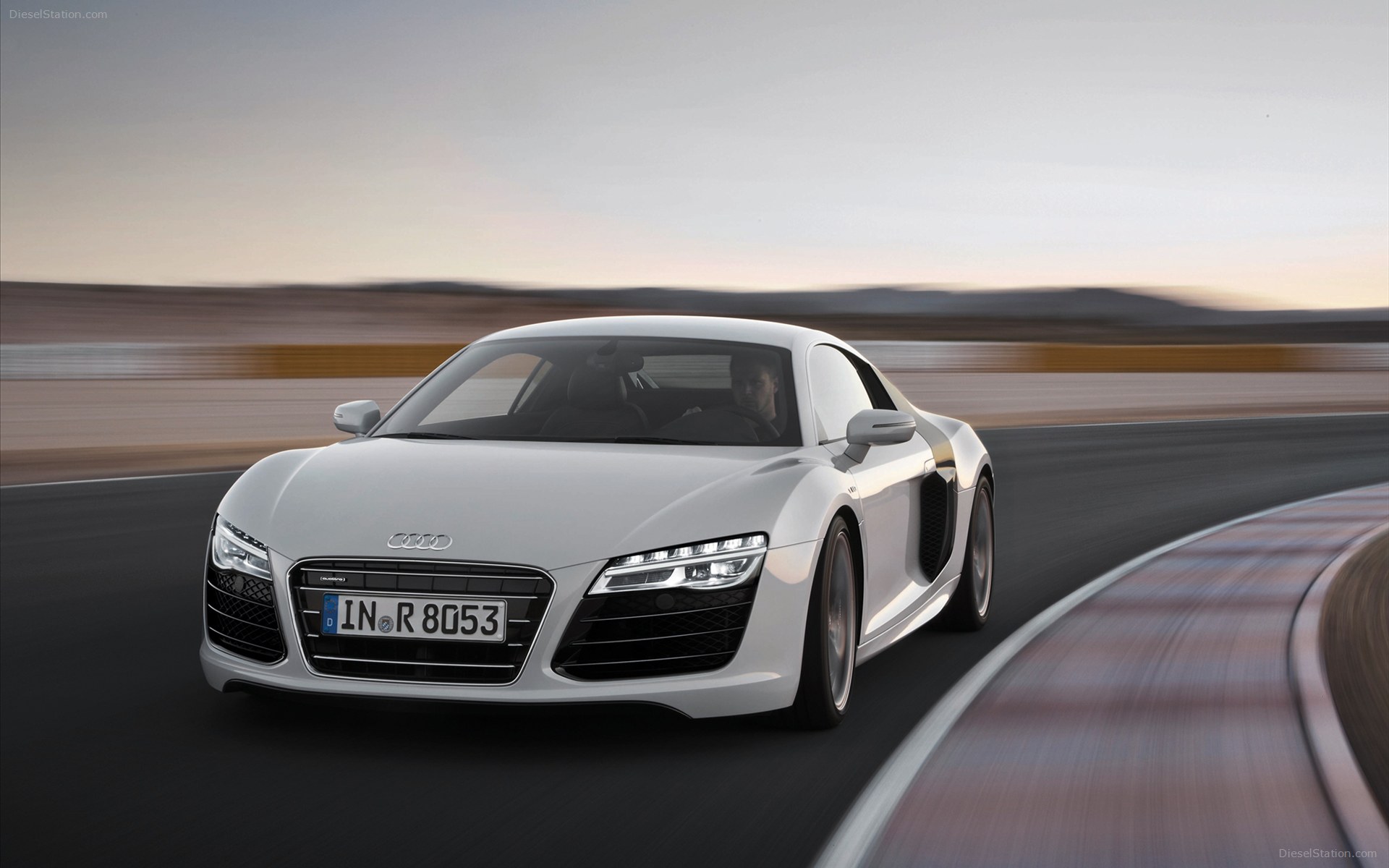 Подбор шин на Audi R8 2013