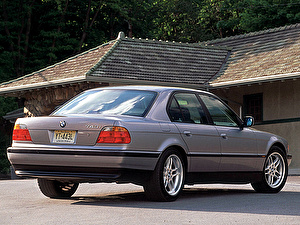 Размер колёс на BMW 7 (E38) 1996 Подбор шин на BMW 7 (E38) 1996
