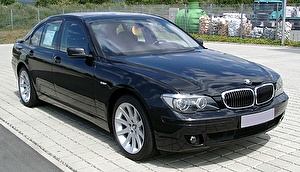 Размер колёс на BMW 7 (E65, E66) 2002 Подбор шин на BMW 7 (E65, E66) 2002