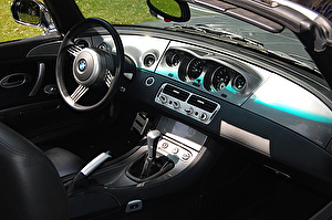 Размер колёс на BMW Z8 2006 Подбор шин на BMW Z8 2006
