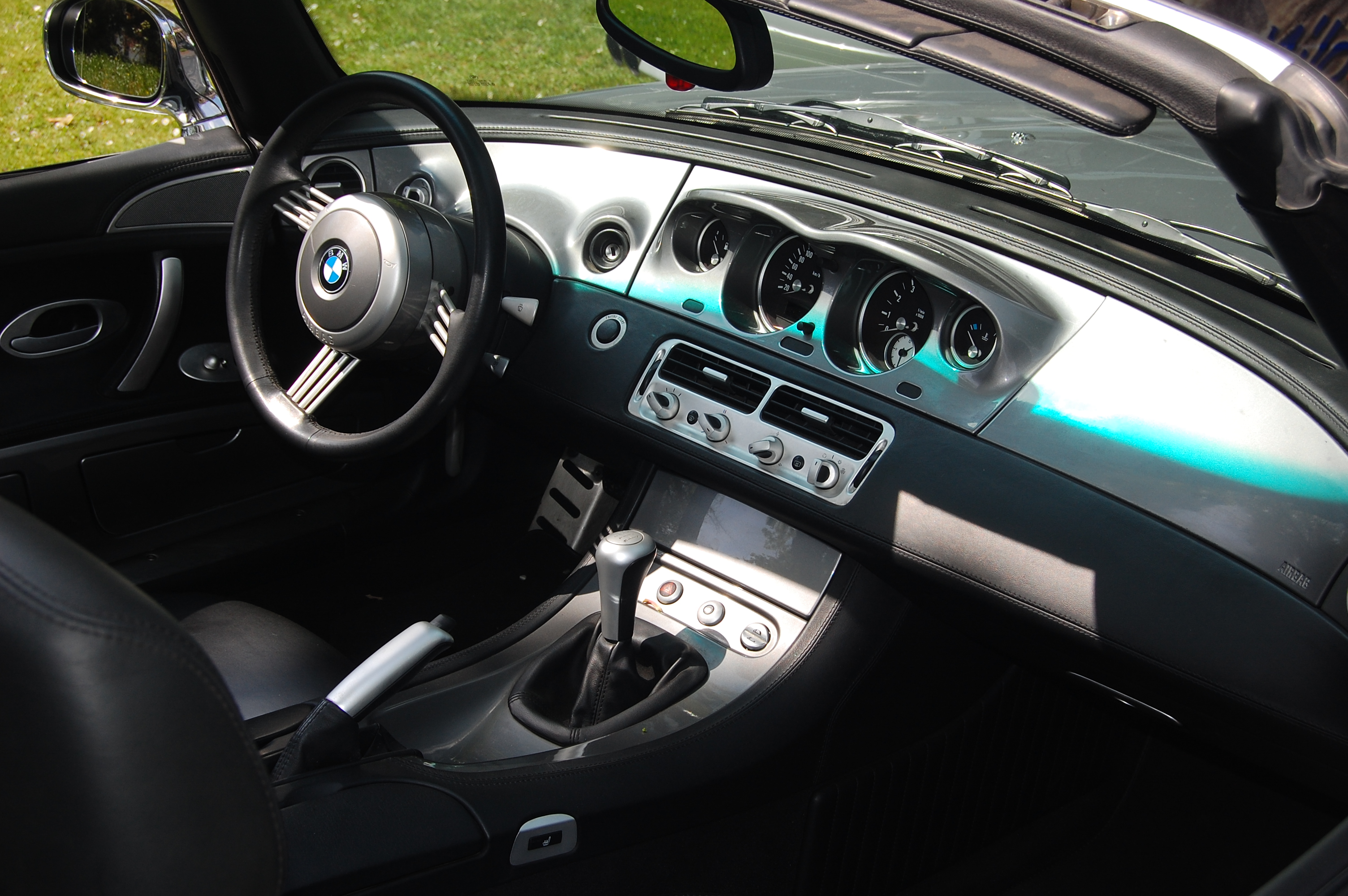 Размер колёс на BMW Z8 2006 Подбор шин на BMW Z8 2006