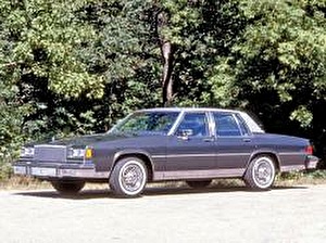 Размер колёс на Buick Le Sabre 1983 Подбор шин на Buick Le Sabre 1983