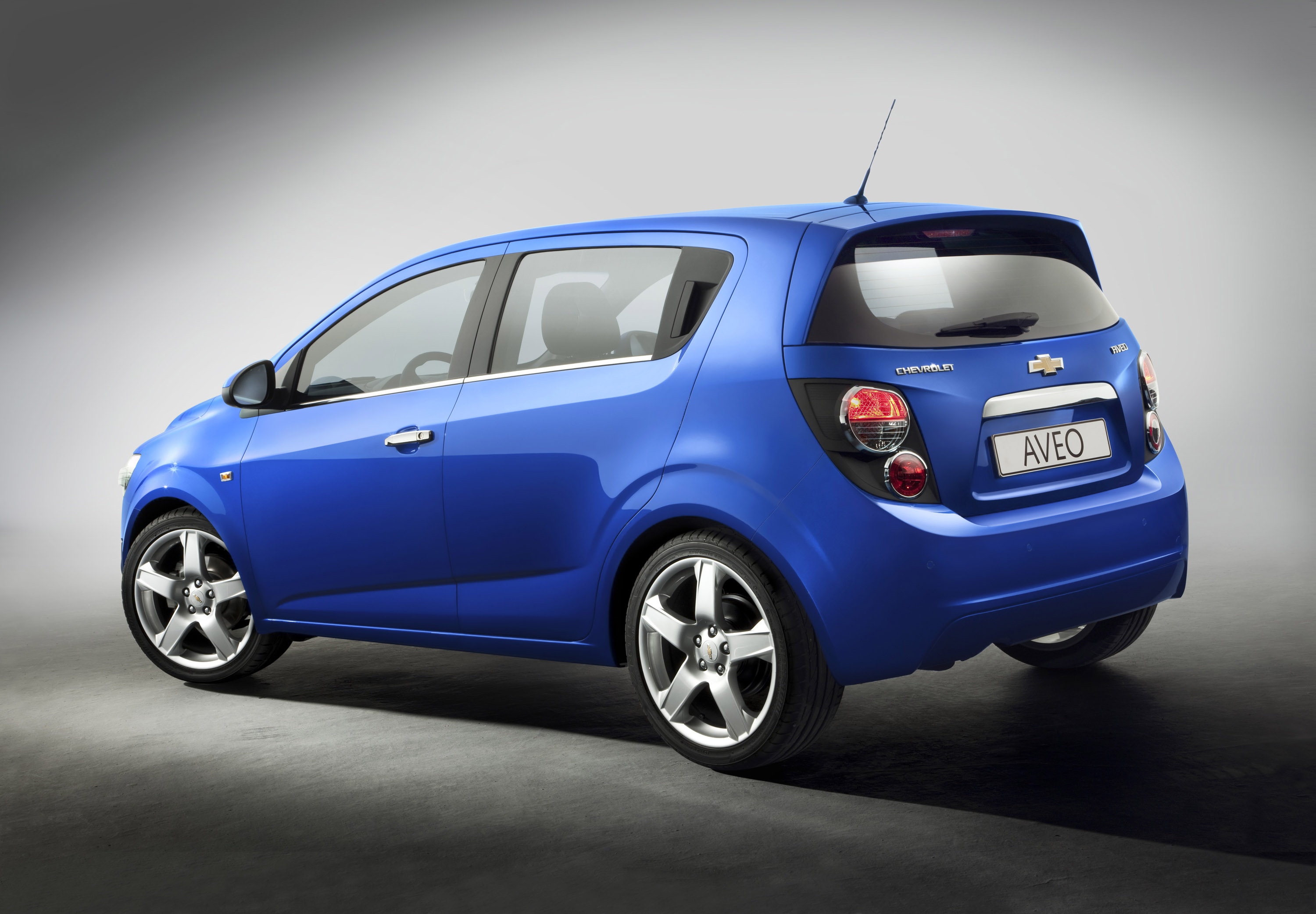 Размер колёс на Chevrolet Aveo 2012 Подбор шин на Chevrolet Aveo 2012
