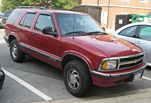 Размер колёс на Chevrolet Blazer 1997 Подбор шин на Chevrolet Blazer 1997