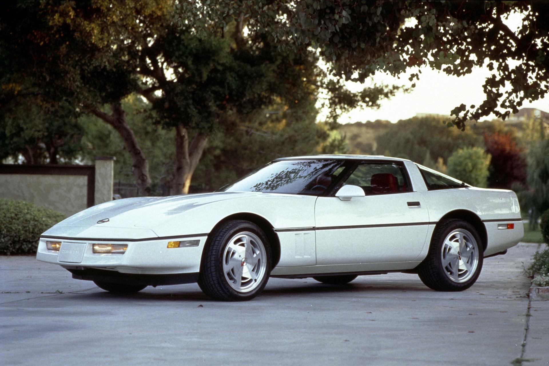 Подбор шин на Chevrolet Corvette 1989