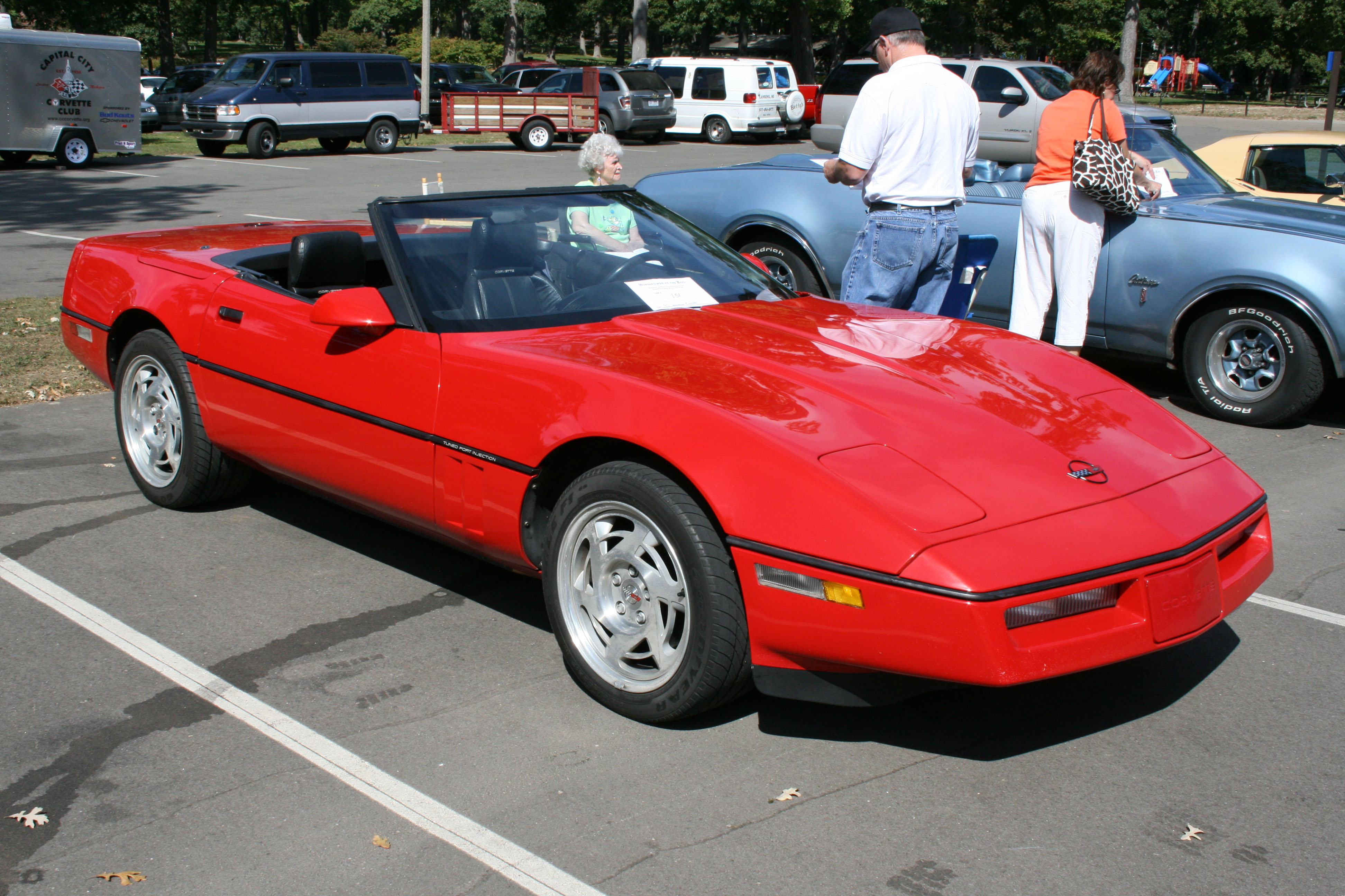 Размер колёс на Chevrolet Corvette 1990 Подбор шин на Chevrolet Corvette 1990