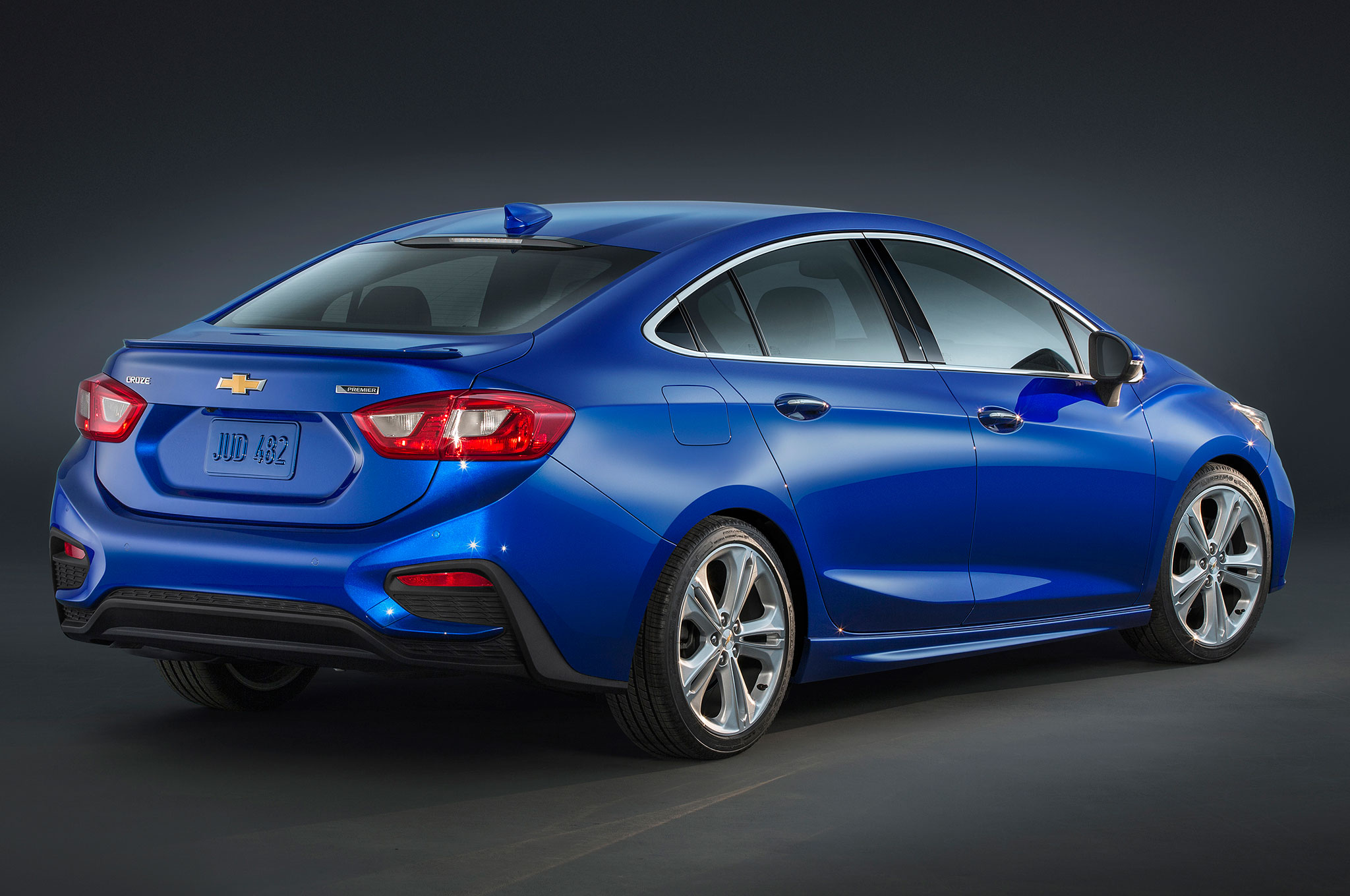 Размер колёс на Chevrolet Cruze 2016 Подбор шин на Chevrolet Cruze 2016