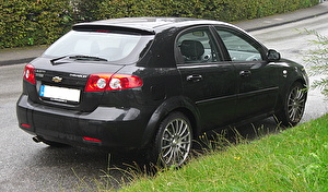 Размер колёс на Chevrolet Lacetti 2008 Подбор шин на Chevrolet Lacetti 2008
