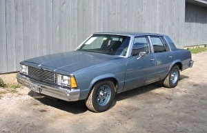 Размер колёс на Chevrolet Malibu 1978 Подбор шин на Chevrolet Malibu 1978