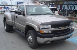 Размер колёс на Chevrolet Silverado 3500 2002 Подбор шин на Chevrolet Silverado 3500 2002