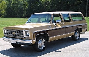 Размер колёс на Chevrolet Suburban C20 1976 Подбор шин на Chevrolet Suburban C20 1976
