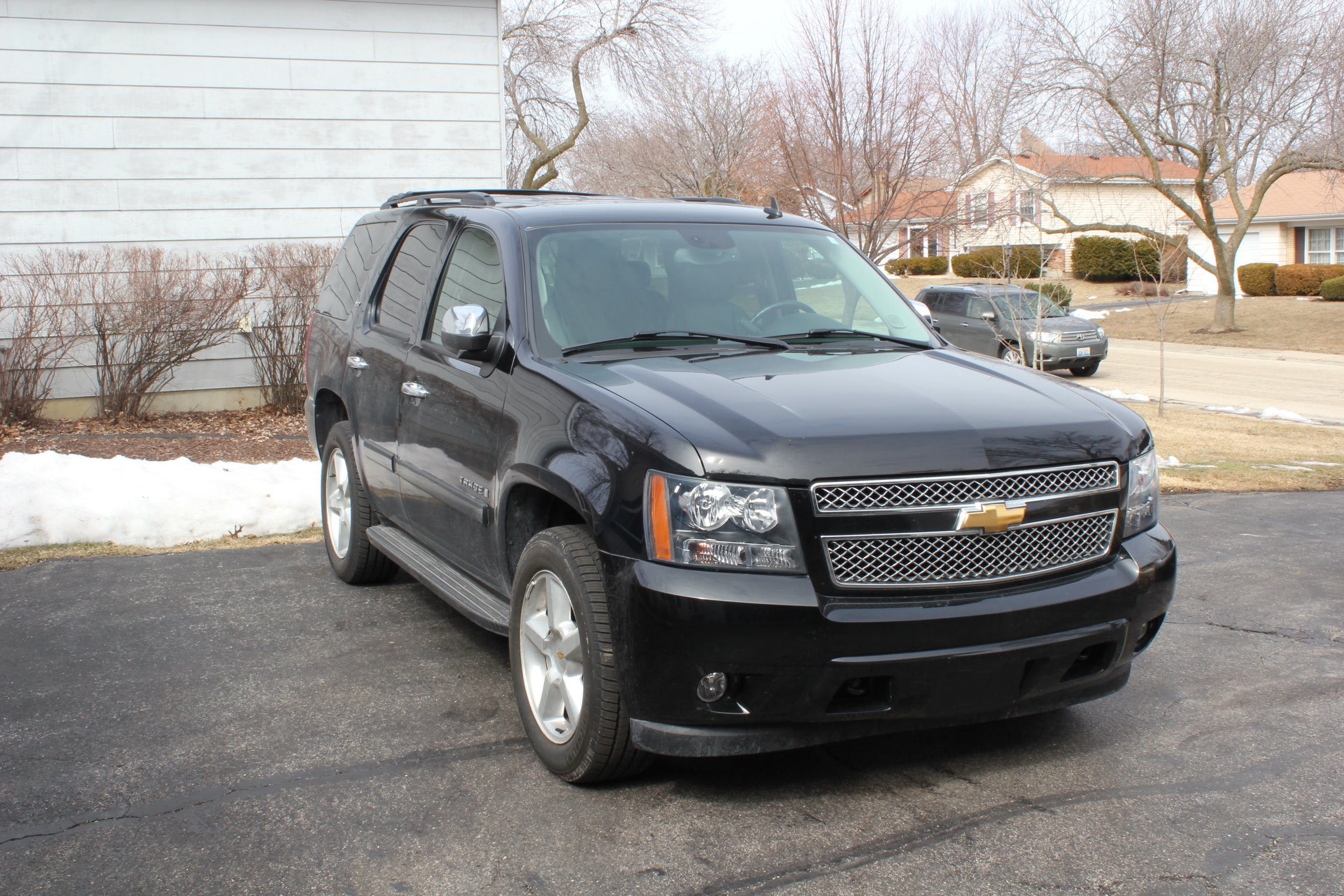 Размер колёс на Chevrolet Tahoe 2008 Подбор шин на Chevrolet Tahoe 2008
