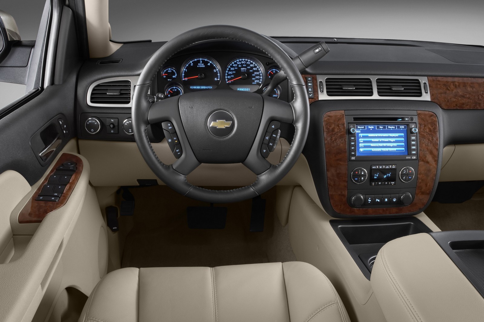 Размер колёс на Chevrolet Tahoe 2013 Подбор шин на Chevrolet Tahoe 2013