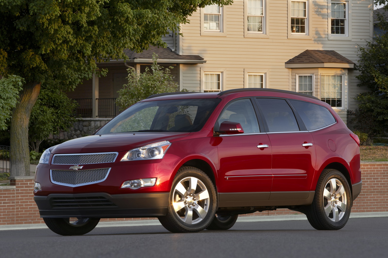 Размер колёс на Chevrolet Traverse 2010 Подбор шин на Chevrolet Traverse 2010