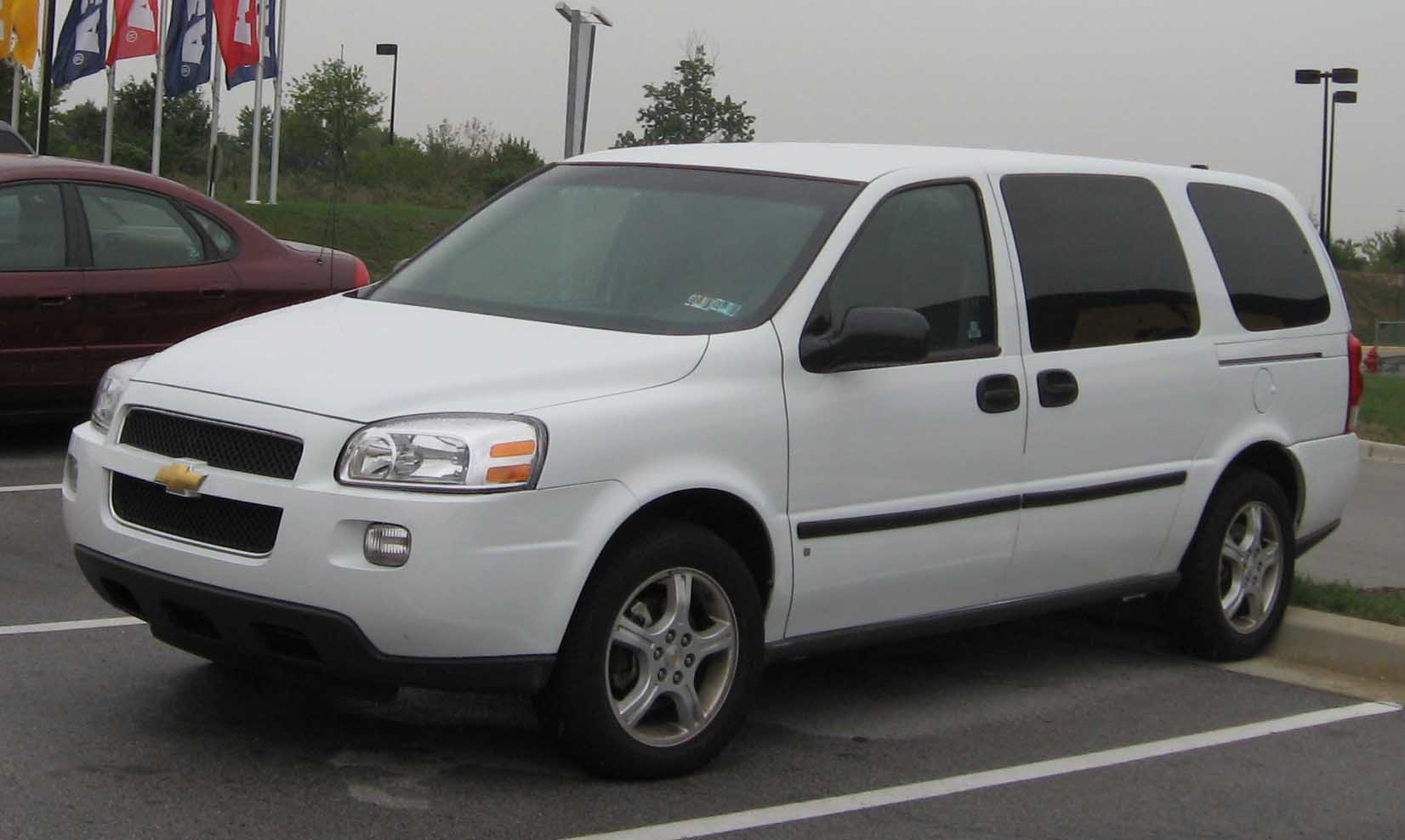 Размер колёс на Chevrolet Uplander 2007 Подбор шин на Chevrolet Uplander 2007