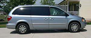Размер колёс на Chrysler Town & Country 2004 Подбор шин на Chrysler Town & Country 2004