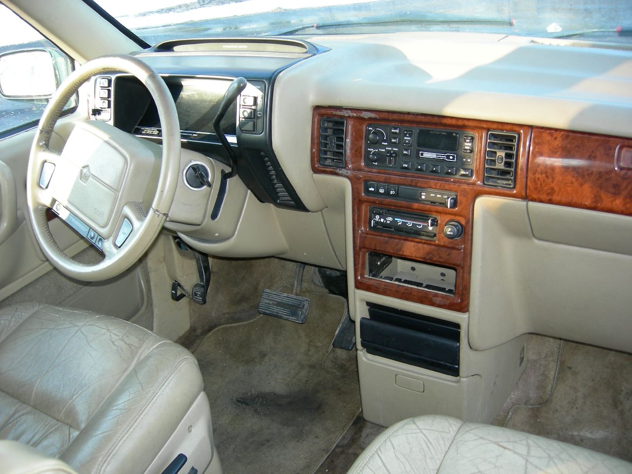 Размер колёс на Chrysler Voyager 1994 Подбор шин на Chrysler Voyager 1994