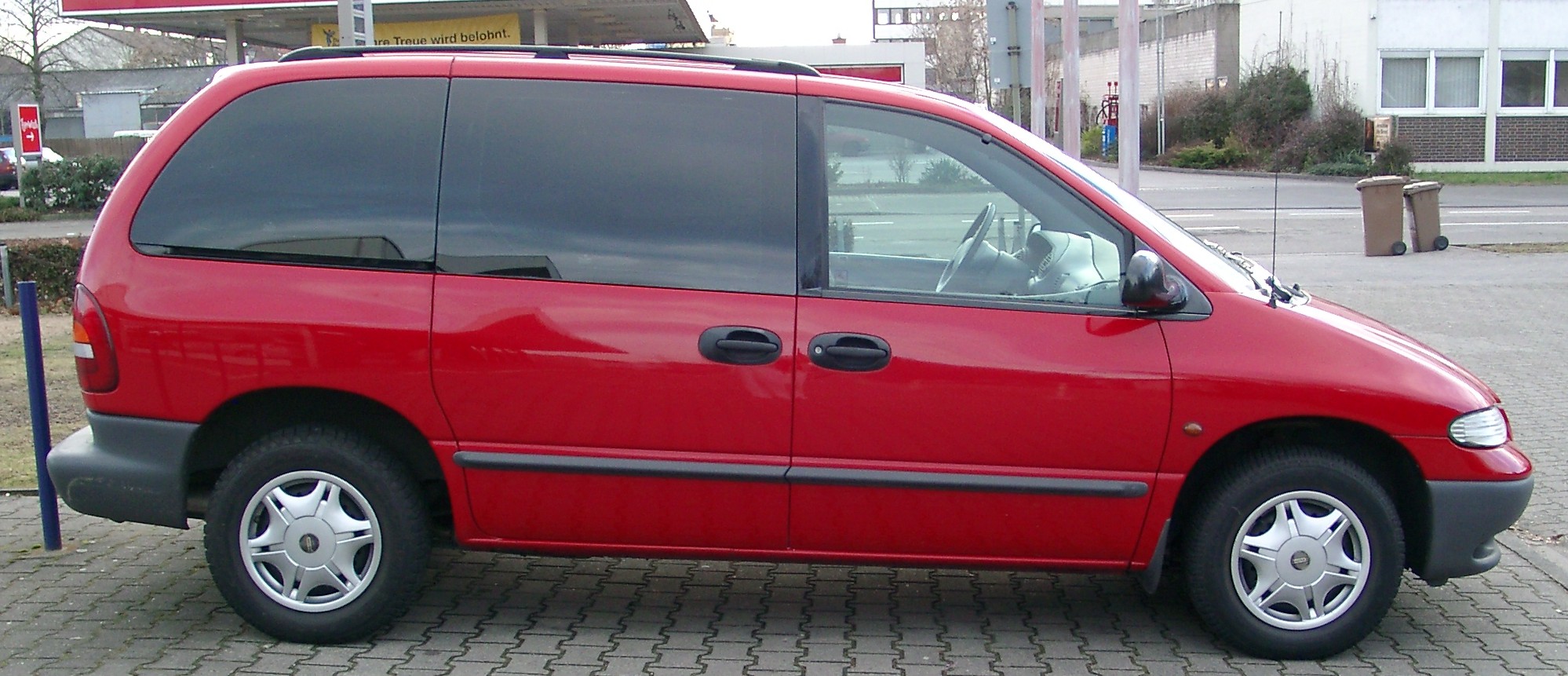 Подбор шин на Chrysler Voyager 1998