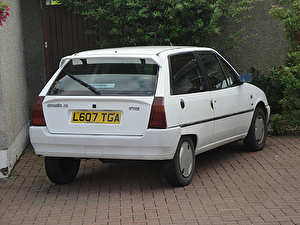 Размер колёс на Citroen Ax 1993 Подбор шин на Citroen Ax 1993