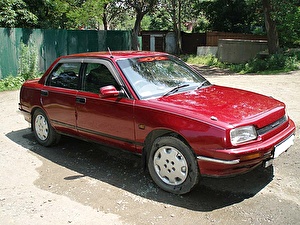 Размер колёс на Daihatsu Applause 1990 Подбор шин на Daihatsu Applause 1990