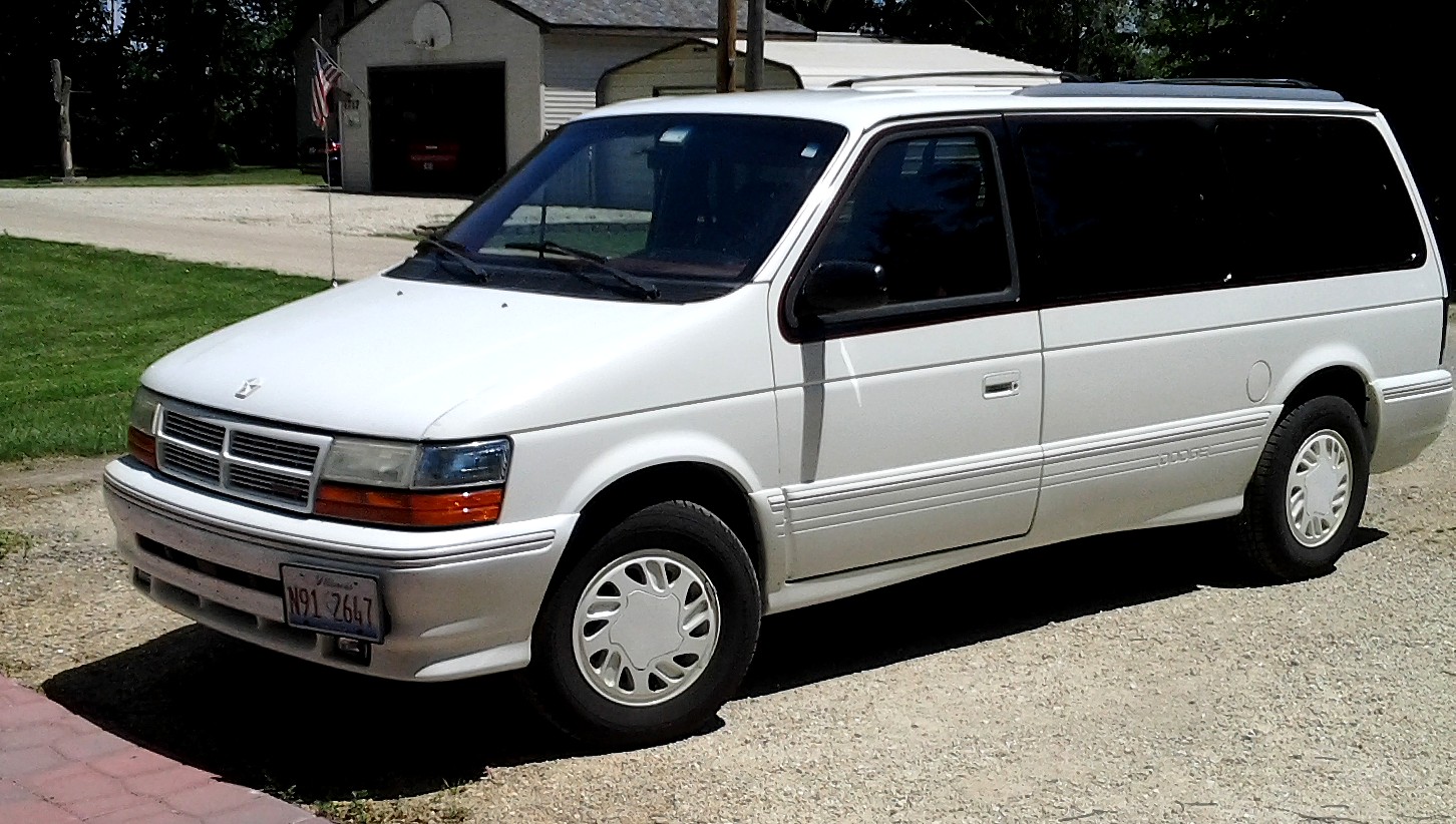 Размер колёс на Dodge Caravan 1993 Подбор шин на Dodge Caravan 1993
