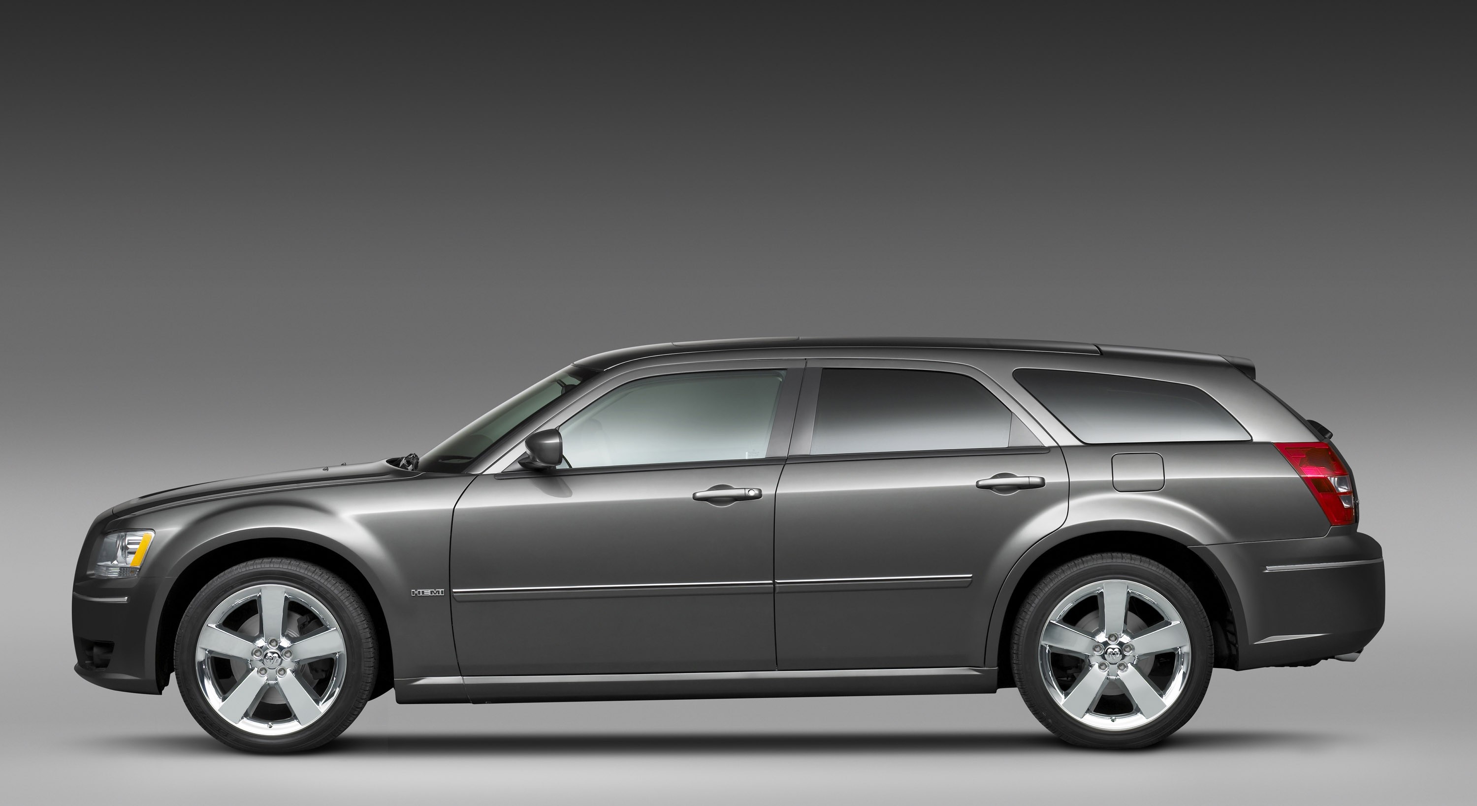Размер колёс на Dodge Magnum 2009 Подбор шин на Dodge Magnum 2009