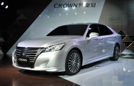 Размер колёс на FAW Toyota Crown 2014 Подбор шин на FAW Toyota Crown 2014