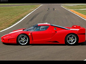 Selección de neumáticos y llantas para vehículo Ferrari Enzo. Шины на Ferrari