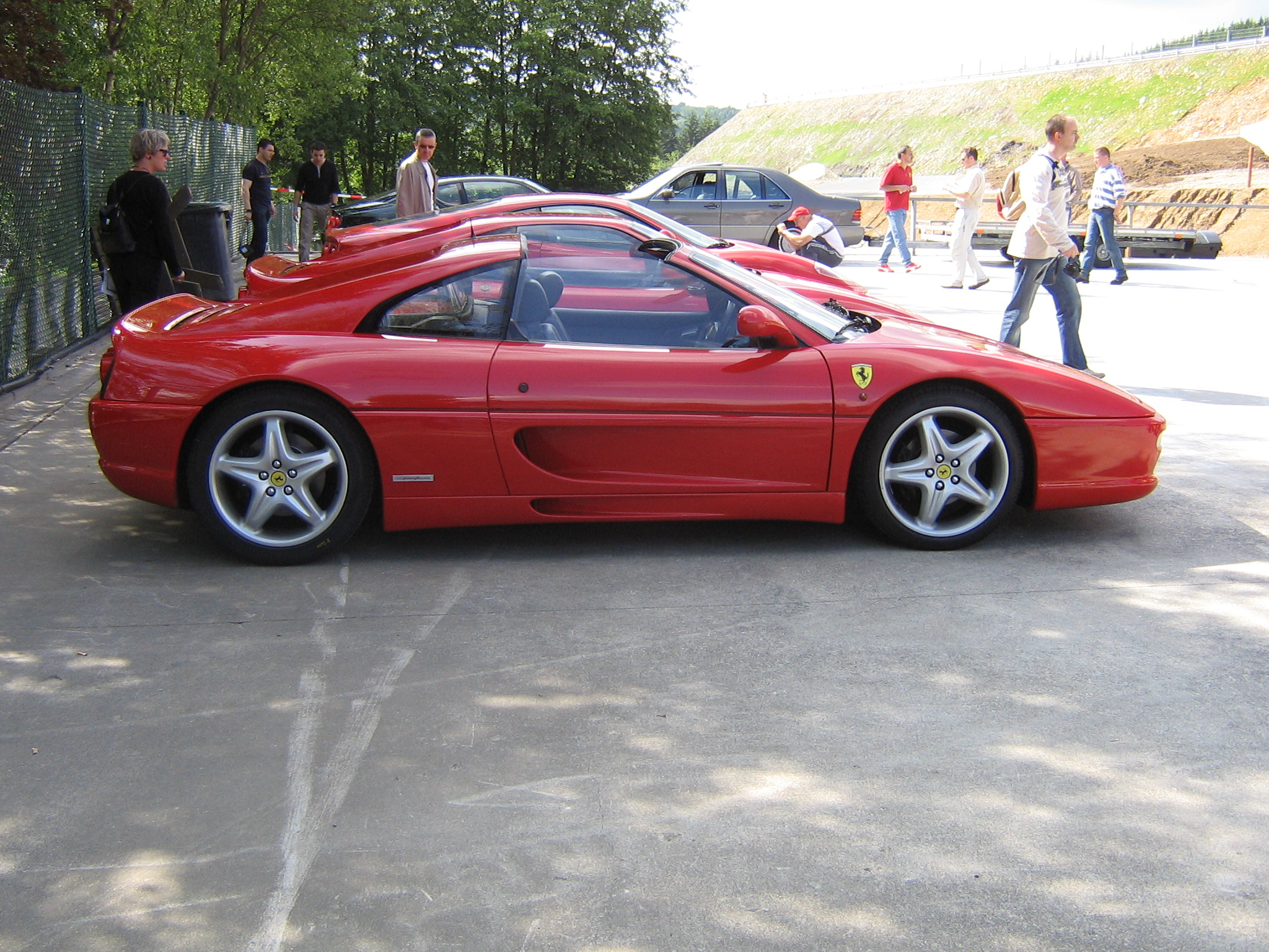Размер колёс на Ferrari F355 GTS 1994 Подбор шин на Ferrari F355 GTS 1994