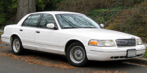 Размер колёс на Ford Crown Victoria 2002 Подбор шин на Ford Crown Victoria 2002