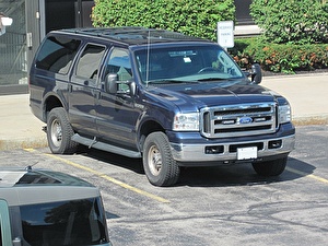 Размер колёс на Ford Excursion 2005 Подбор шин на Ford Excursion 2005