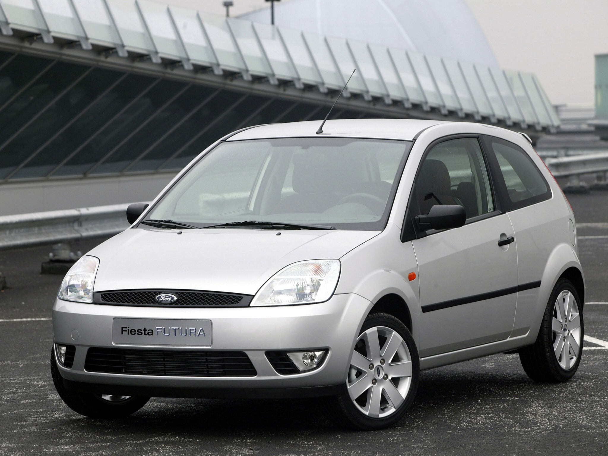 Размер колёс на Ford Fiesta 2002 Подбор шин на Ford Fiesta 2002