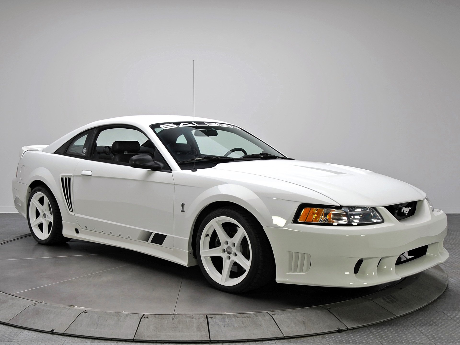 Размер колёс на Ford Mustang Saleen 1999 Подбор шин на Ford Mustang Saleen 1999