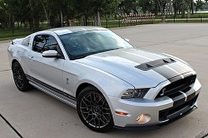 Размер колёс на Ford Mustang Shelby GT500 2011 Подбор шин на Ford Mustang Shelby GT500 2011