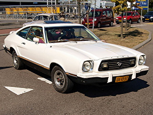 Размер колёс на Ford Mustang 1974 Подбор шин на Ford Mustang 1974