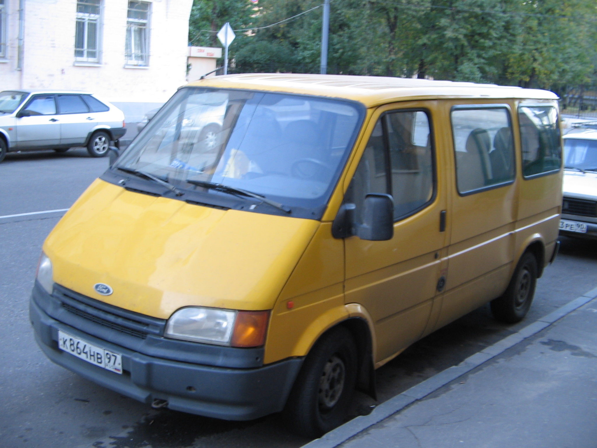 Подбор шин на Ford Transit 1992