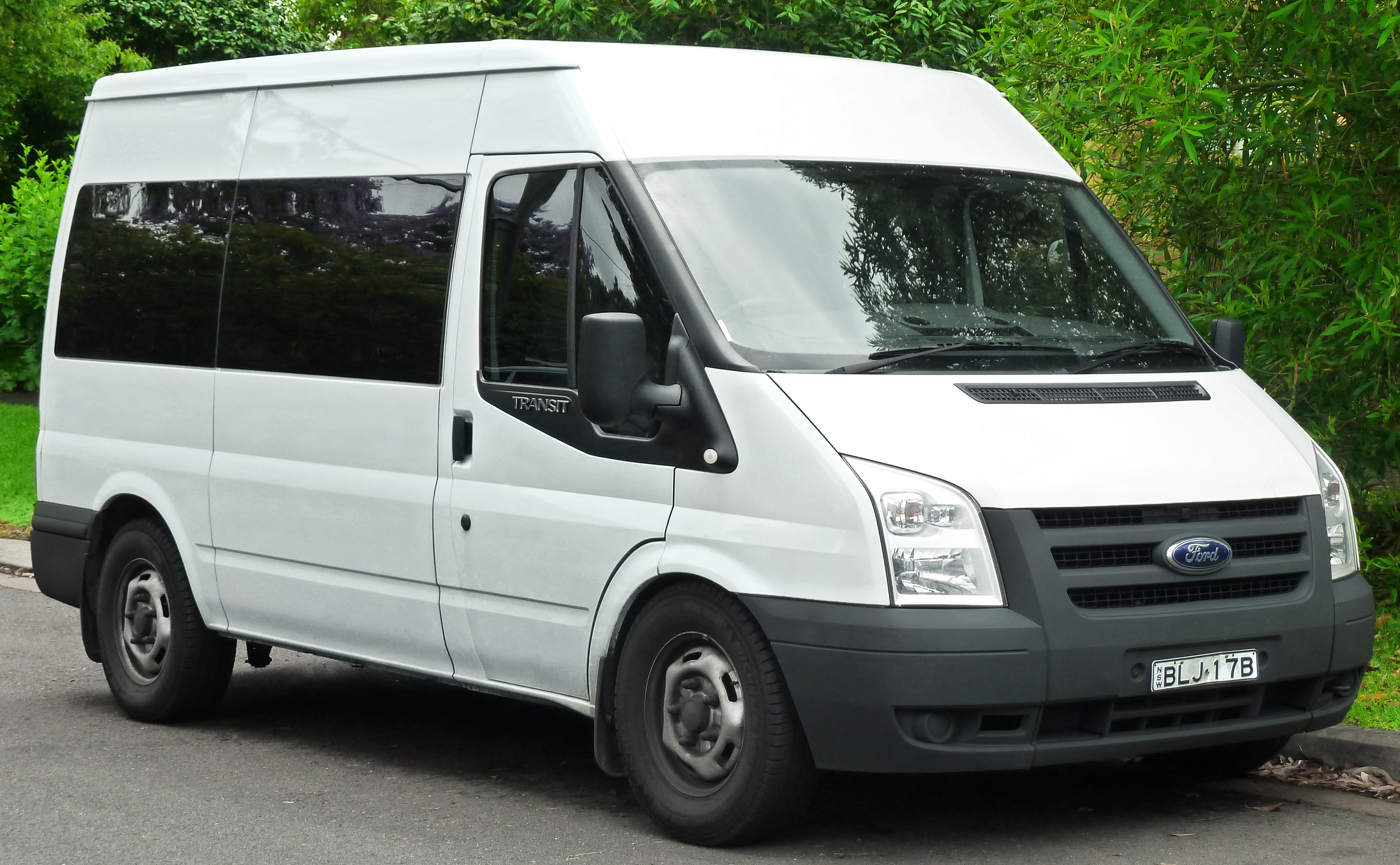 Подбор шин на Ford Transit 2006