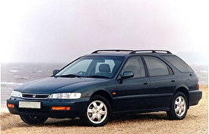 Размер колёс на Honda Accord Aerodeck 1995 Подбор шин на Honda Accord Aerodeck 1995