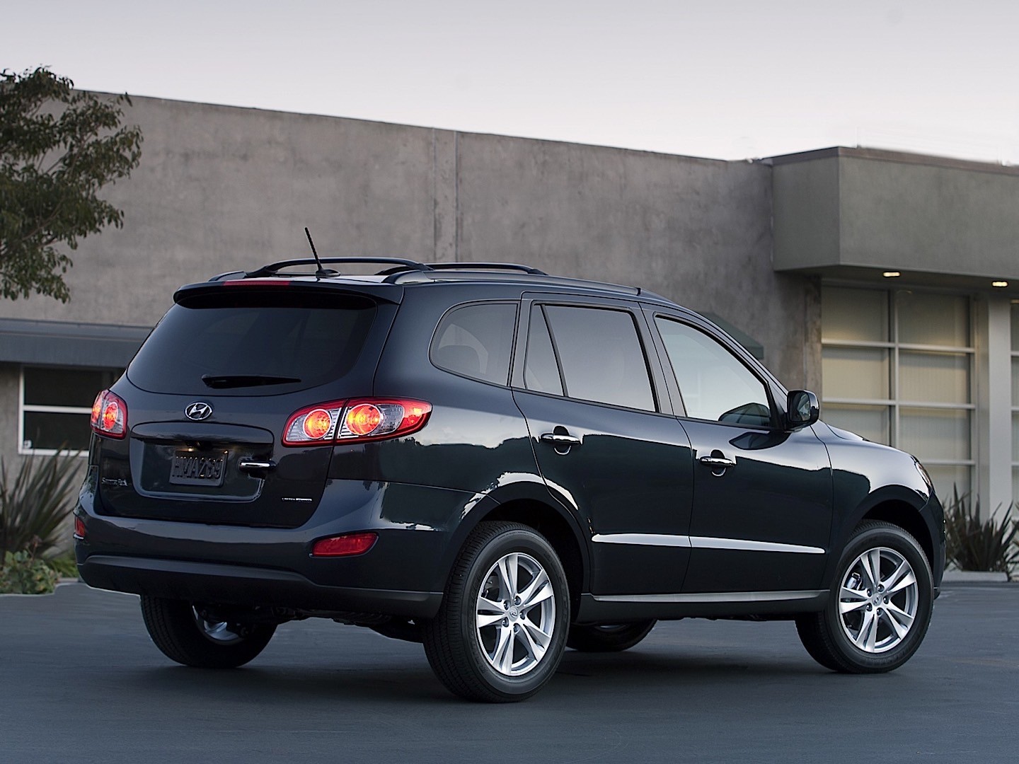 Размер колёс на Hyundai Santa Fe 2009 Подбор шин на Hyundai Santa Fe 2009