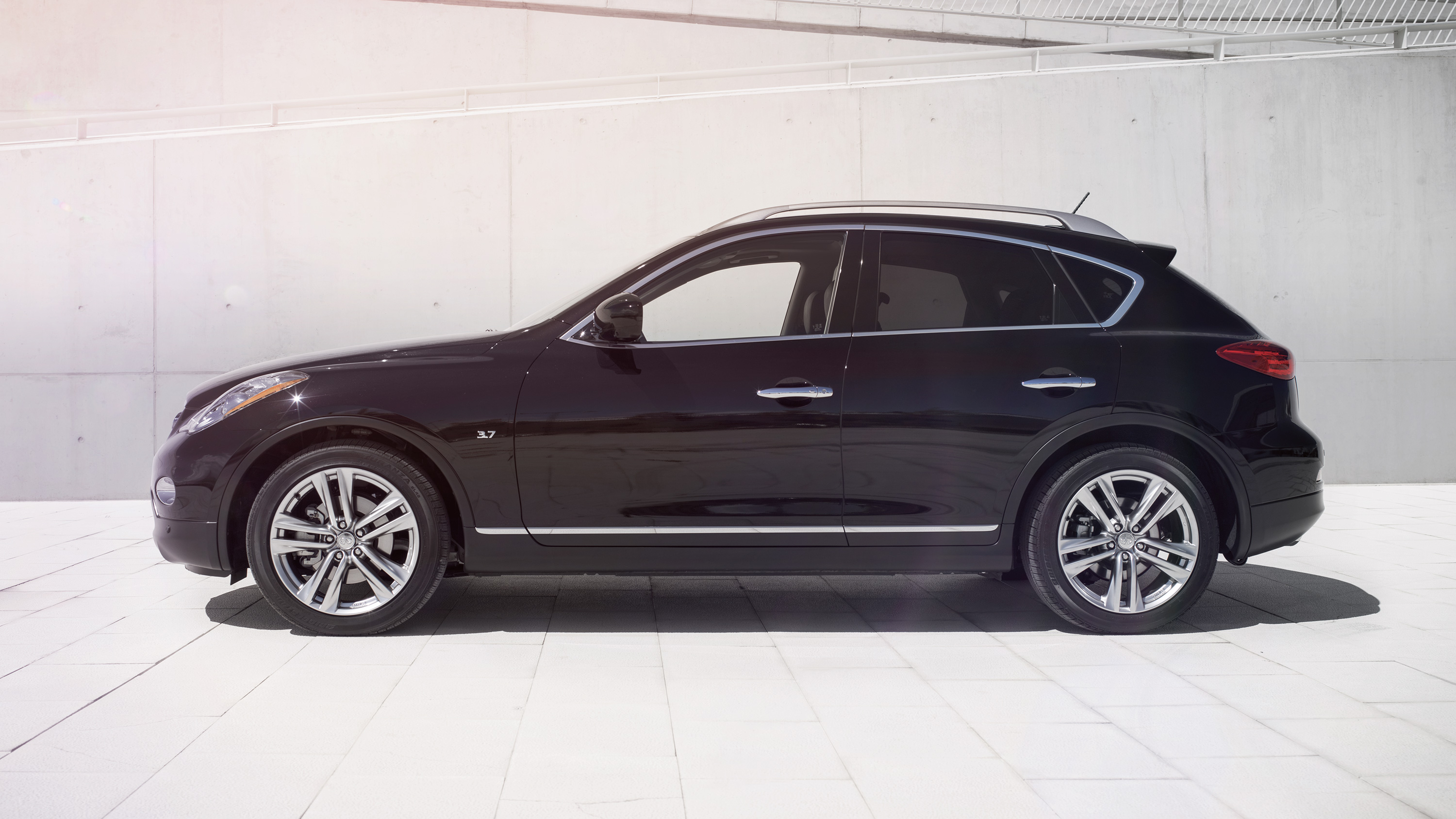 Размер колёс на Infiniti QX50 2013 Подбор шин на Infiniti QX50 2013
