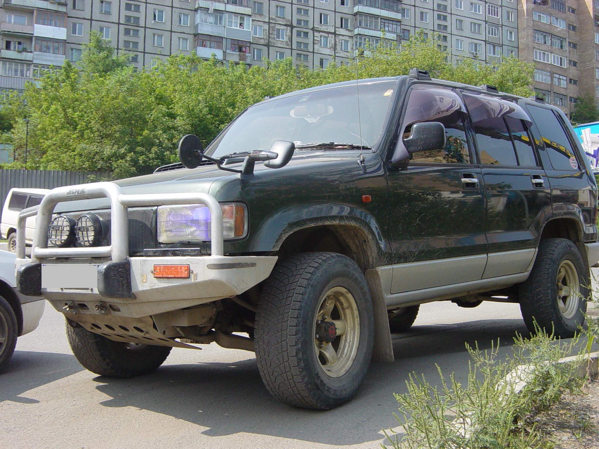 Размер колёс на Isuzu Bighorn 1994 Подбор шин на Isuzu Bighorn 1994