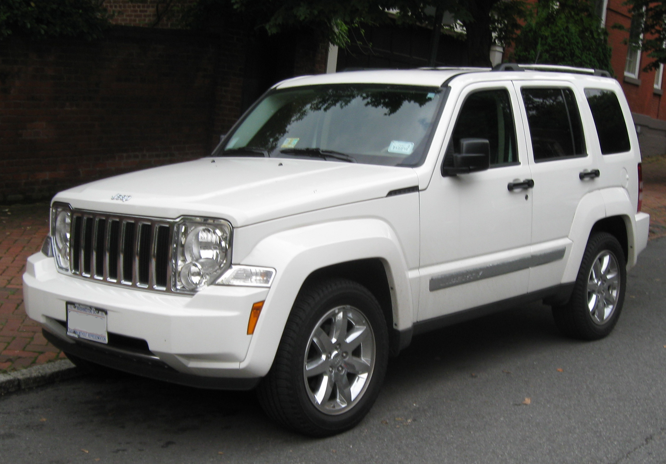 Размер колёс на Jeep Liberty 2009 Подбор шин на Jeep Liberty 2009