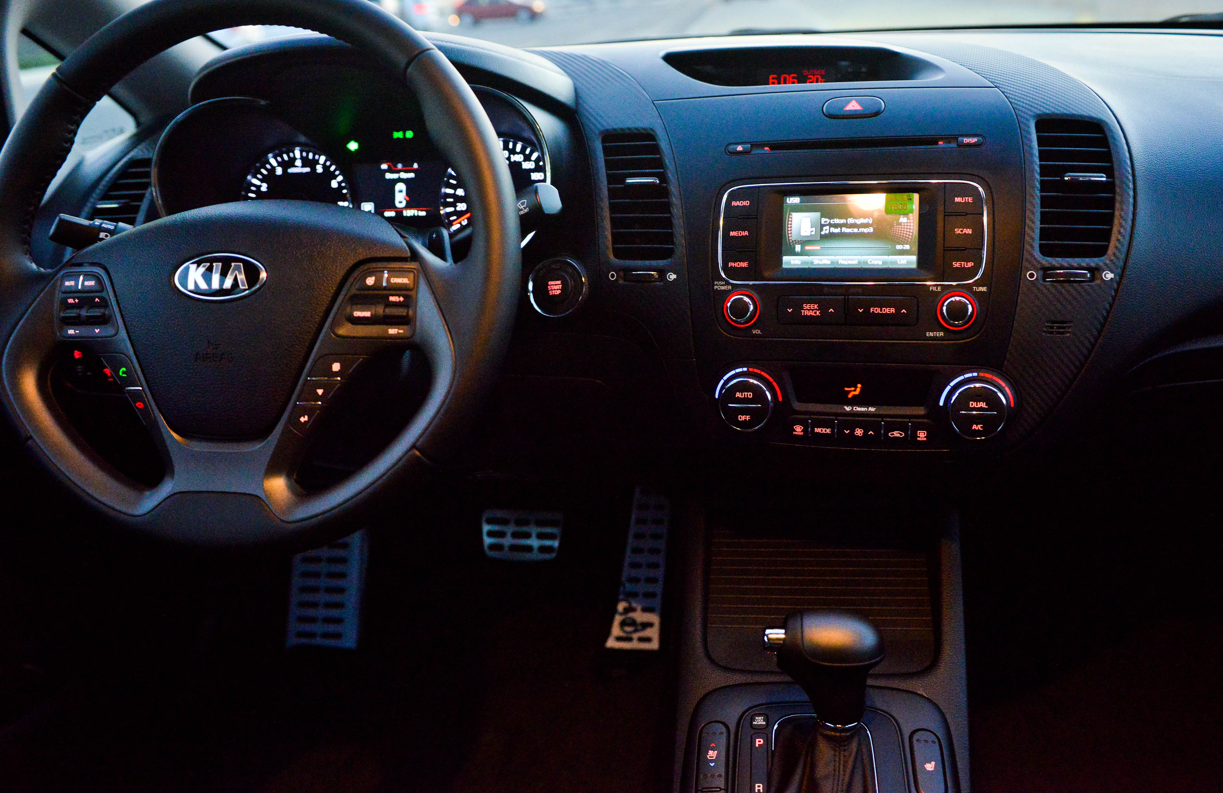 Размер колёс на Kia Cerato 2014 Подбор шин на Kia Cerato 2014